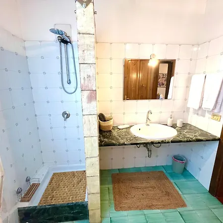 Mandarhouse Dante Apartment Palermo